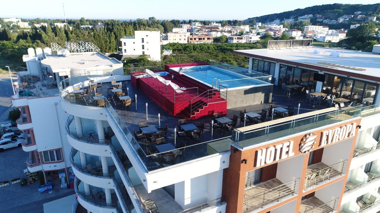 Hotel Evropa 울친 외부 사진