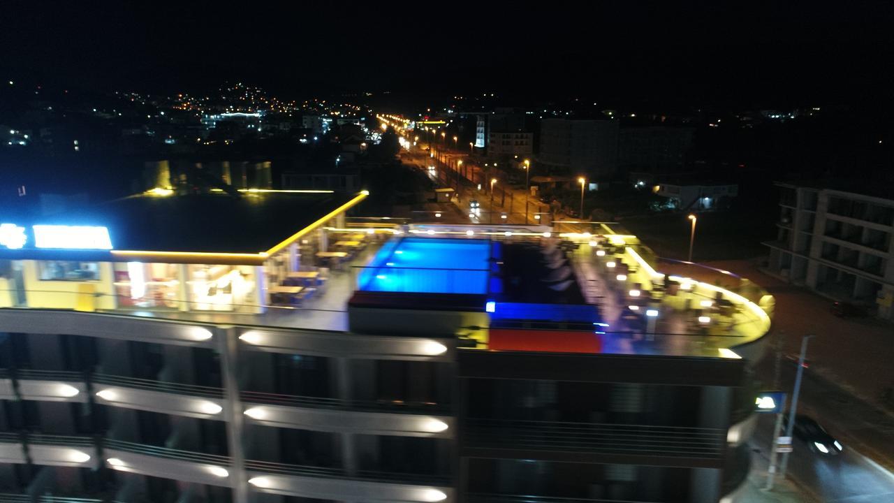 Hotel Evropa 울친 외부 사진