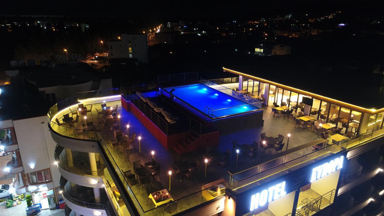 Hotel Evropa 울친 외부 사진